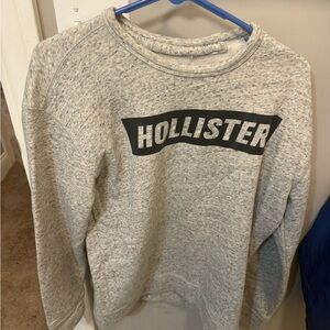 Hollister Men's Gray Sweater size Medium